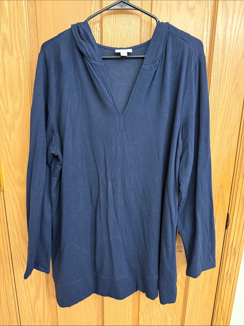 J. Jill Navy Hooded V-Neck Pullover
